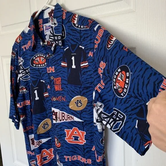Reyn Spooner Auburn Tigers Men’s Medium Blue Football Hawaiian Button Shirt